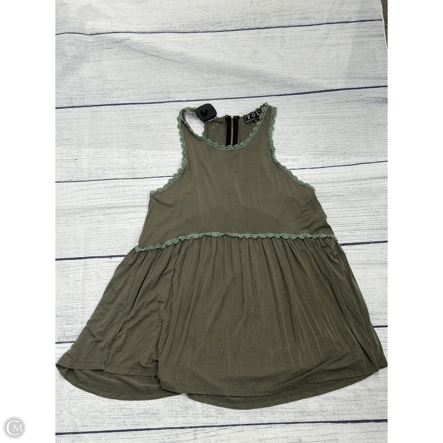Top Sleeveless By Pol In Green, Size: M