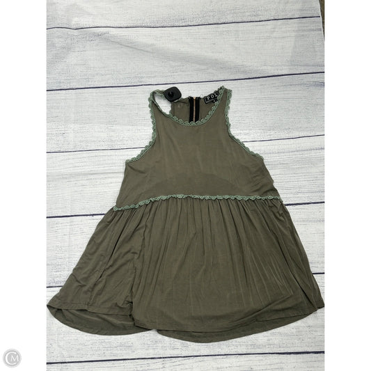 Top Sleeveless By Pol In Green, Size: M