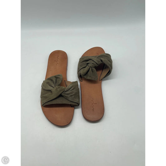 Sandals Flats By Clothes Mentor In Green, Size: 9.5
