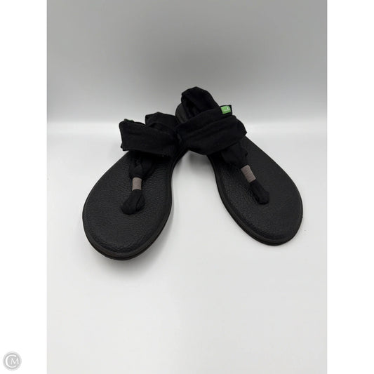 Sandals Flip Flops By Clothes Mentor In Black, Size: 7.5