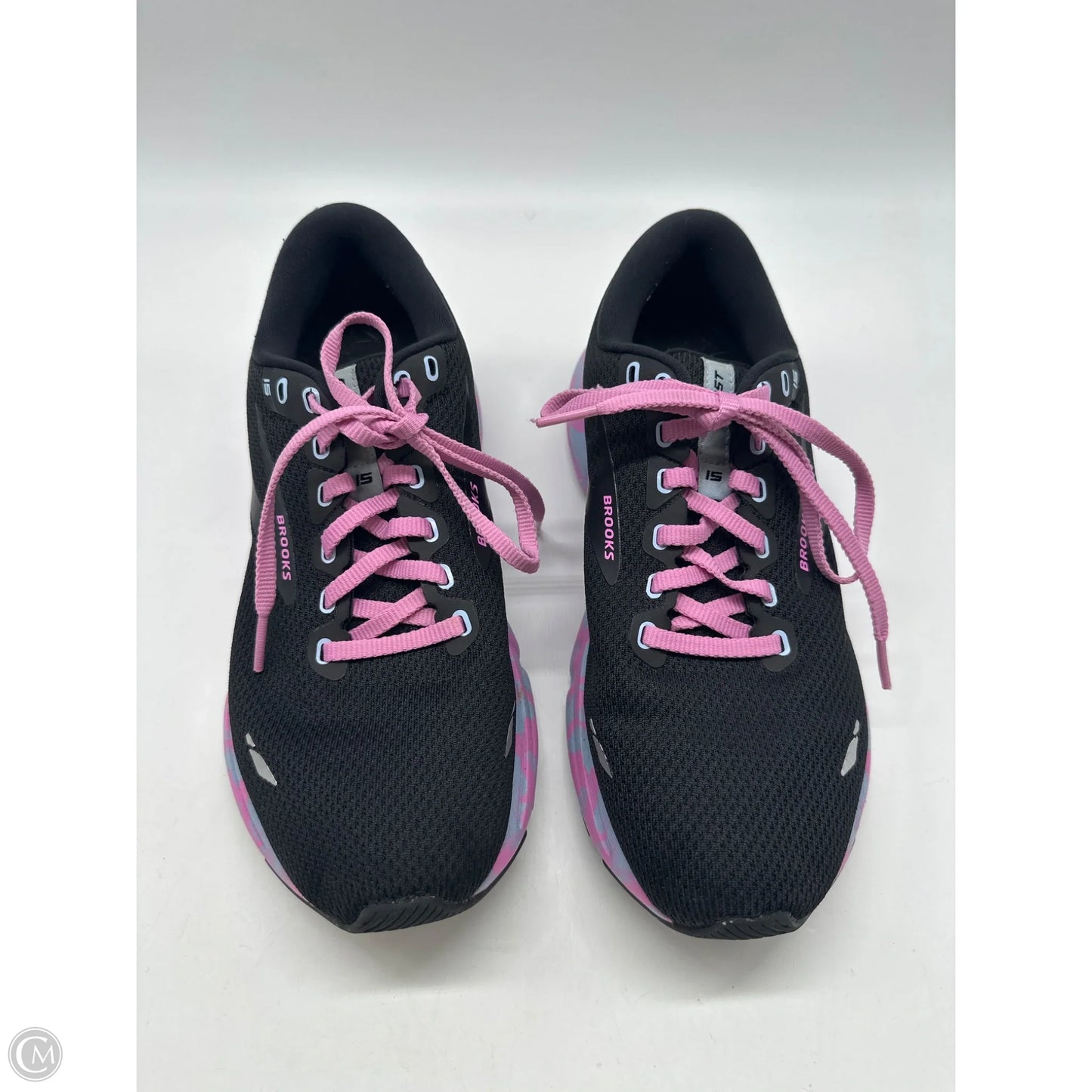Shoes Athletic By Brooks In Black, Size: 8