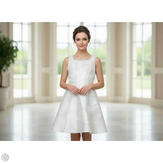 Dress Party Short By Elliatt In White, Size: Xs