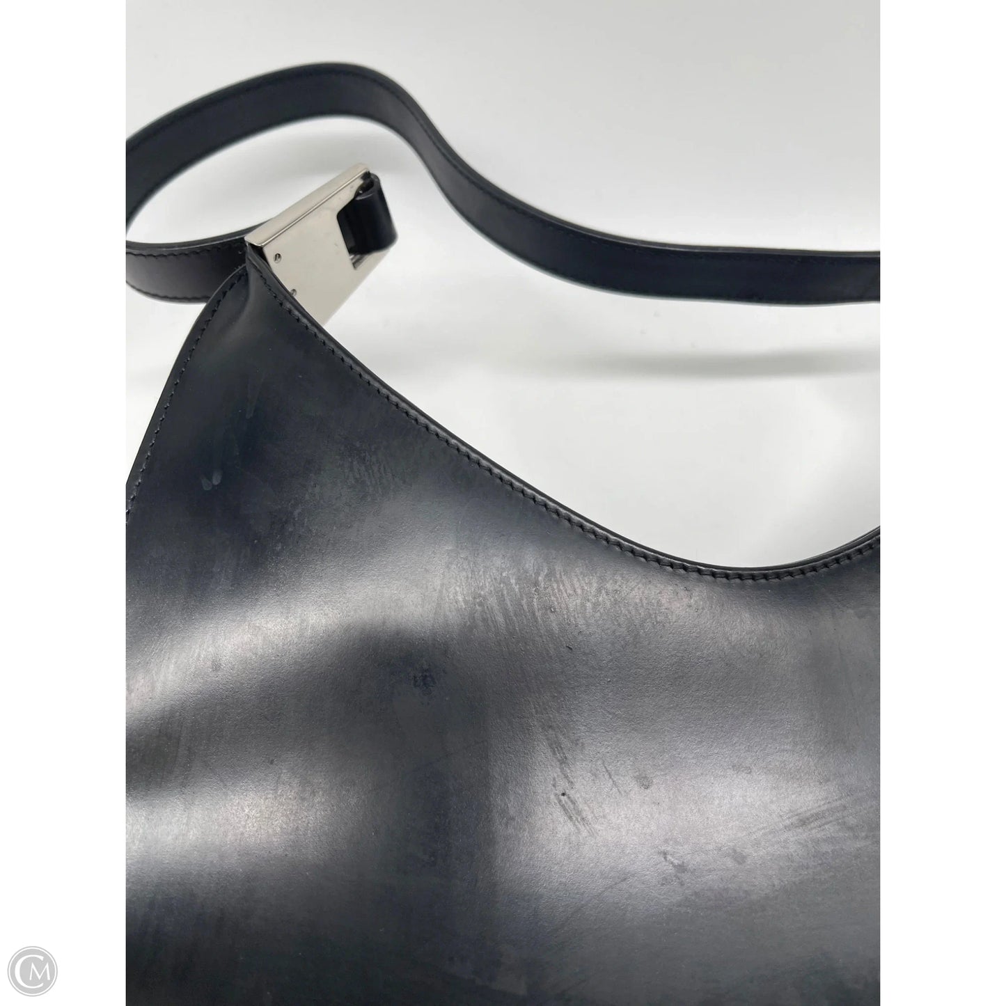 Handbag Luxury Designer By Gucci, Size: Medium