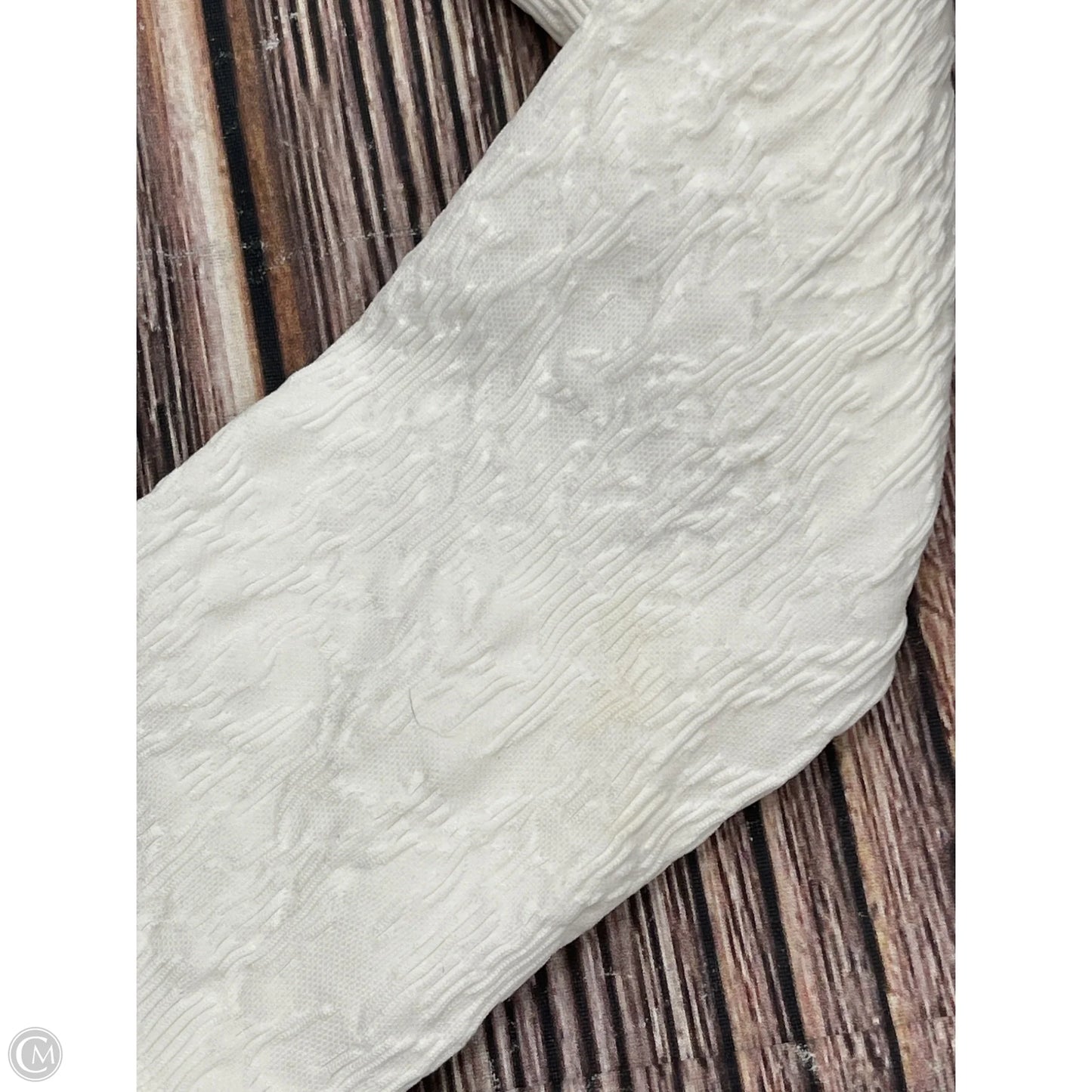 Athletic Top Long Sleeve Hoodie By Lululemon In White, Size: 6