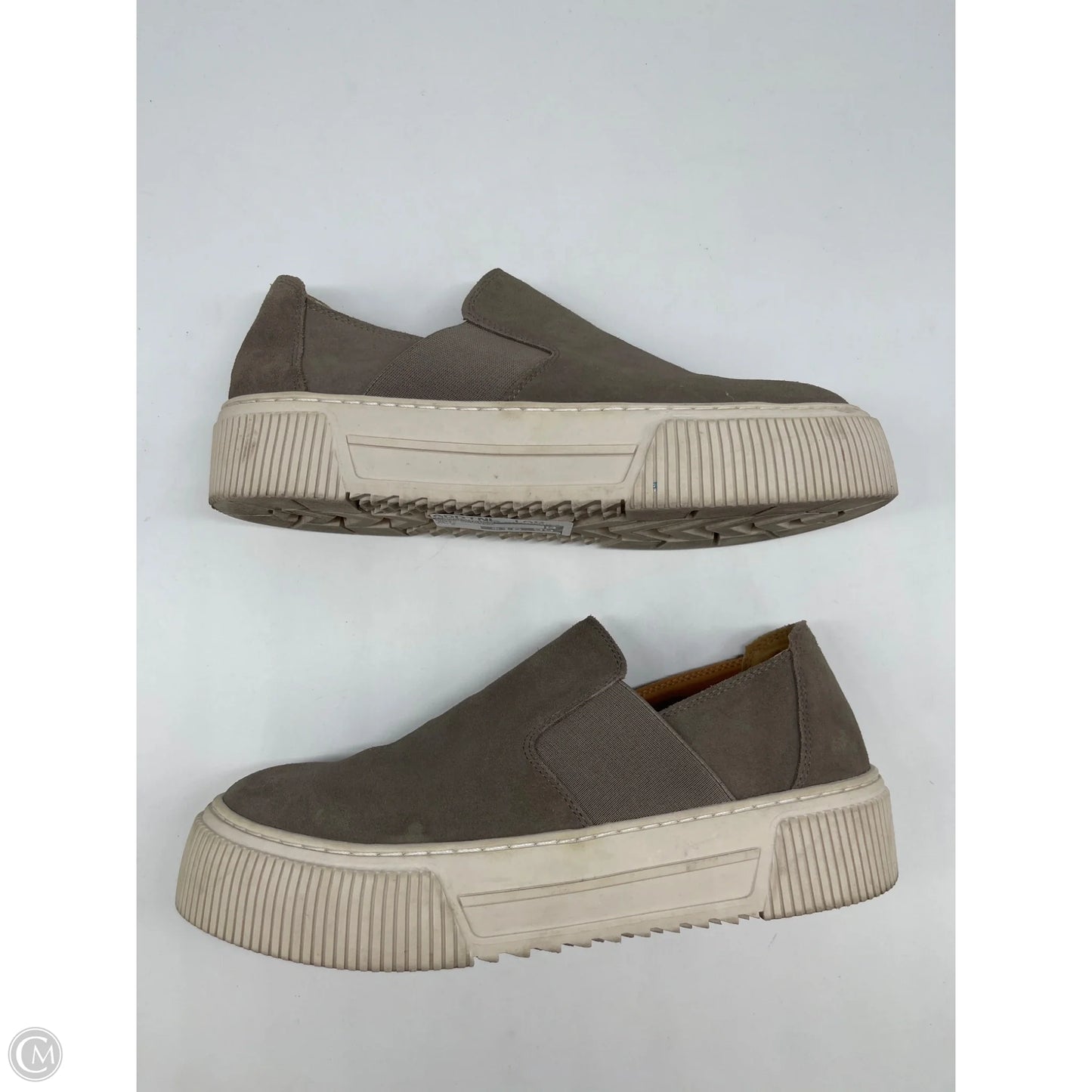 Shoes Sneakers By Crown Vintage In Grey, Size: 9