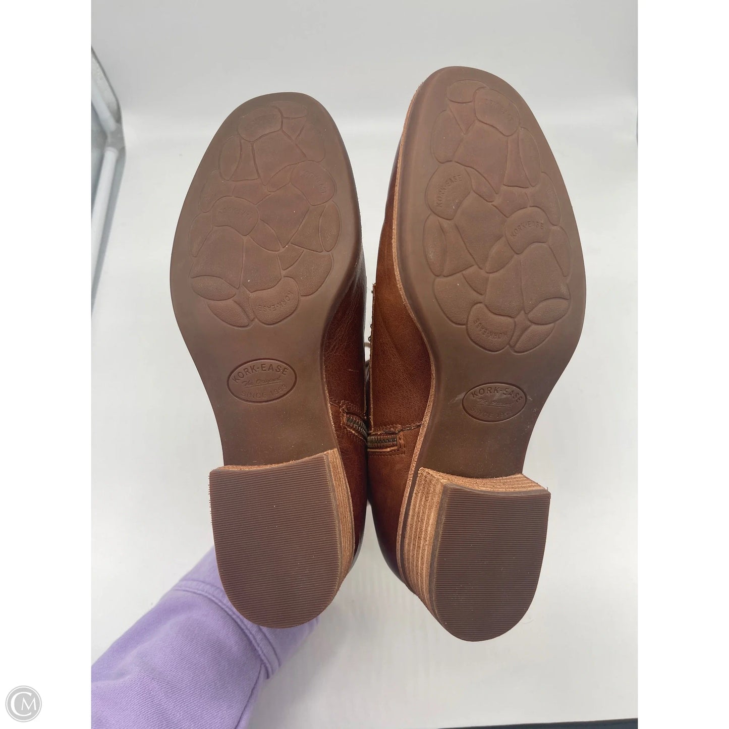 Boots Ankle Flats By Kork Ease In Brown, Size: 8.5