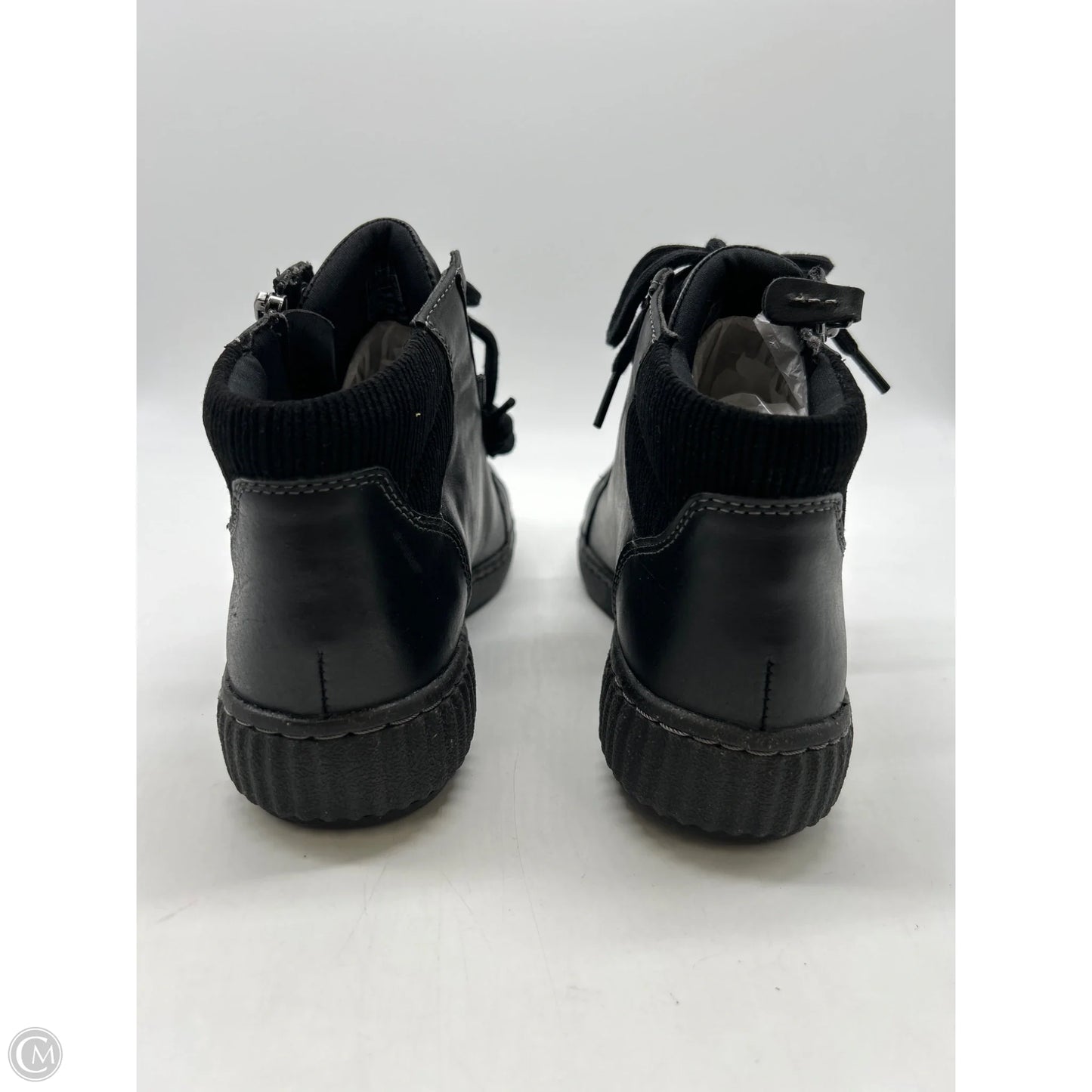 Boots Ankle Flats By Clarks In Black, Size: 7