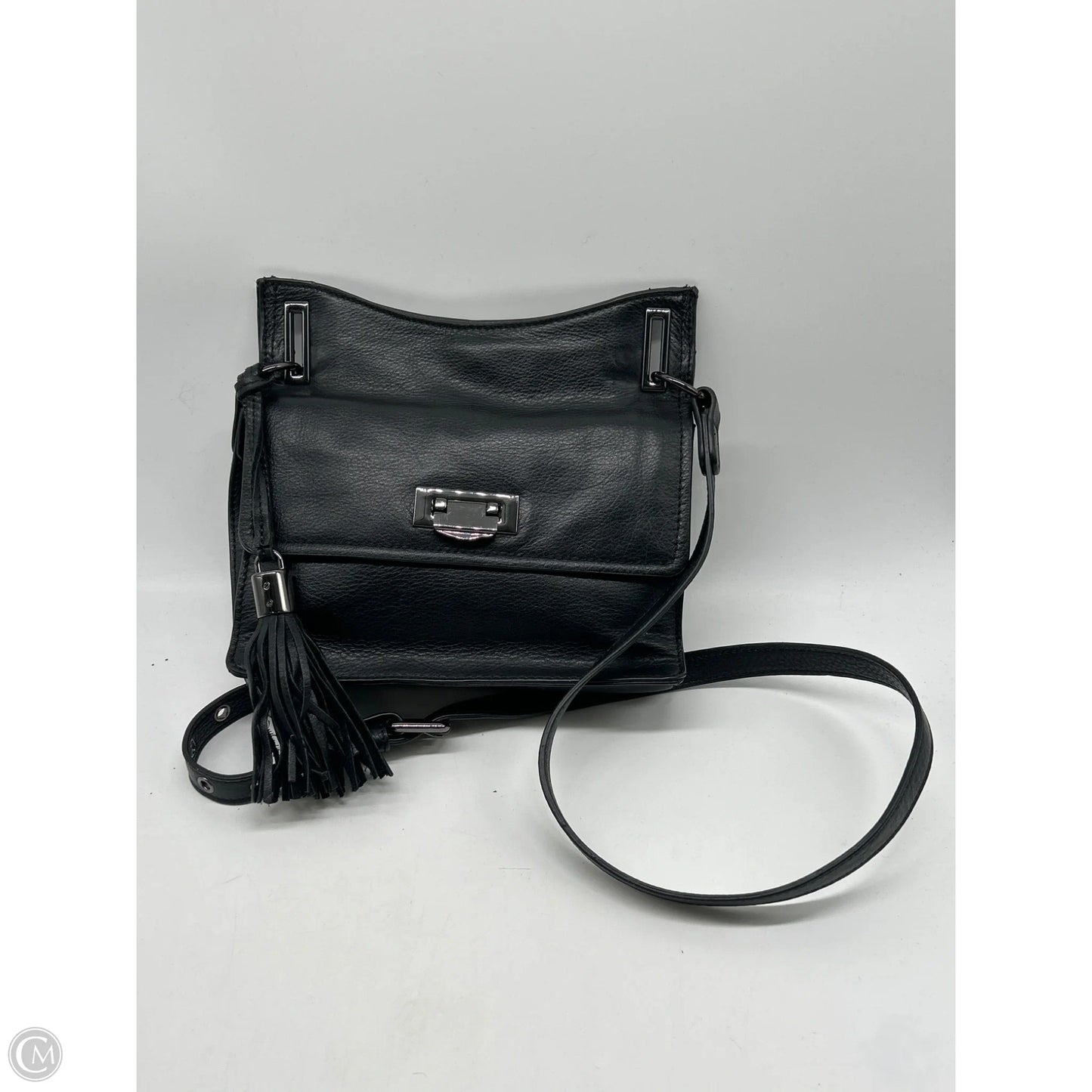 Crossbody By Clothes Mentor, Size: Medium