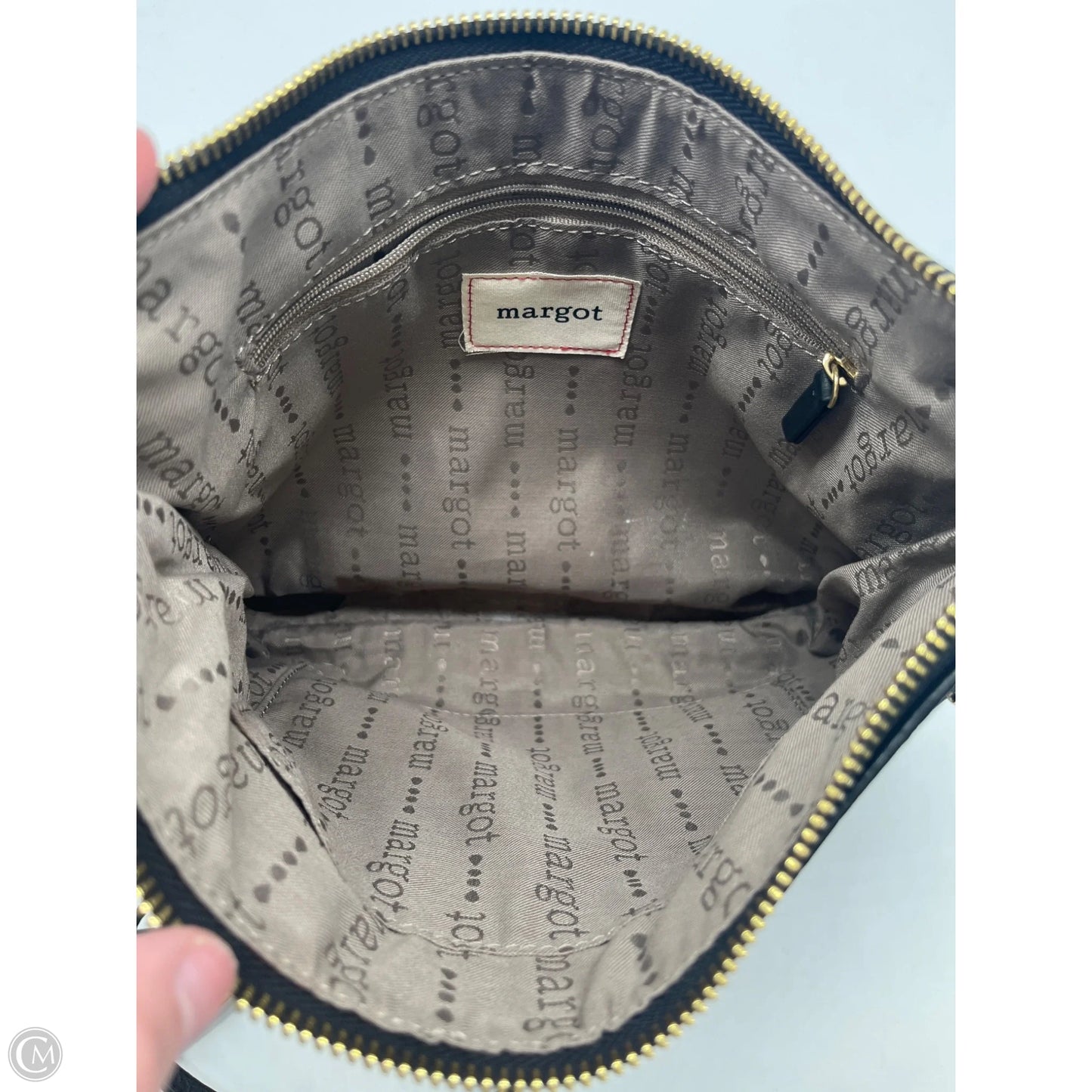 Crossbody By Margot, Size: Medium