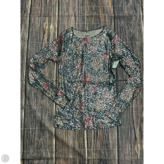 Top Long Sleeve By Free People In Silver, Size: S