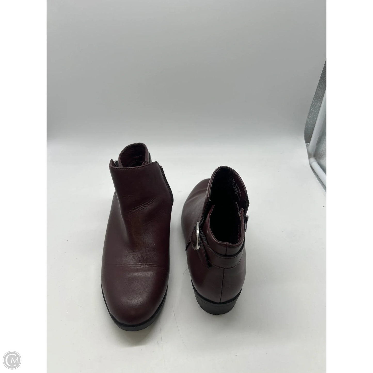 Boots Ankle Flats By St Johns Bay In Maroon, Size: 7