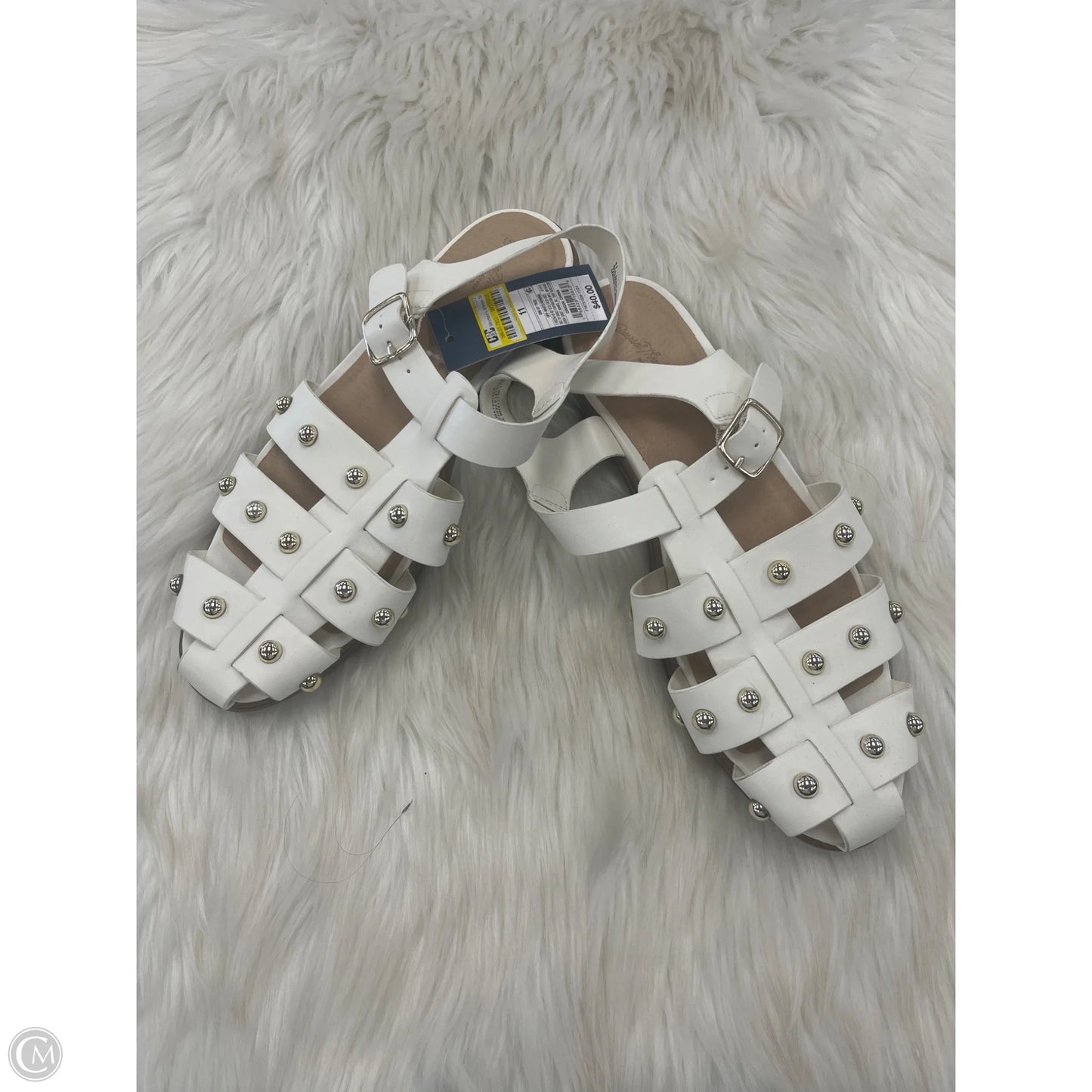 Sandals Flats By Universal Thread In White, Size: 11
