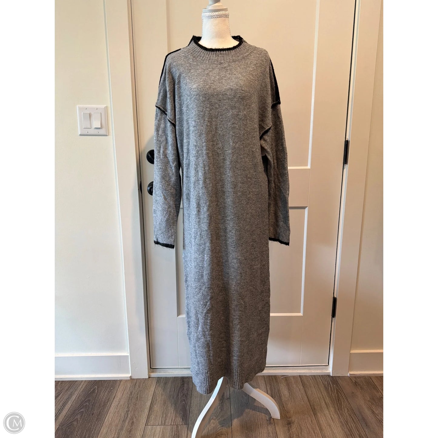 Dress Sweater By Penelope Rose In Grey, Size: Xl