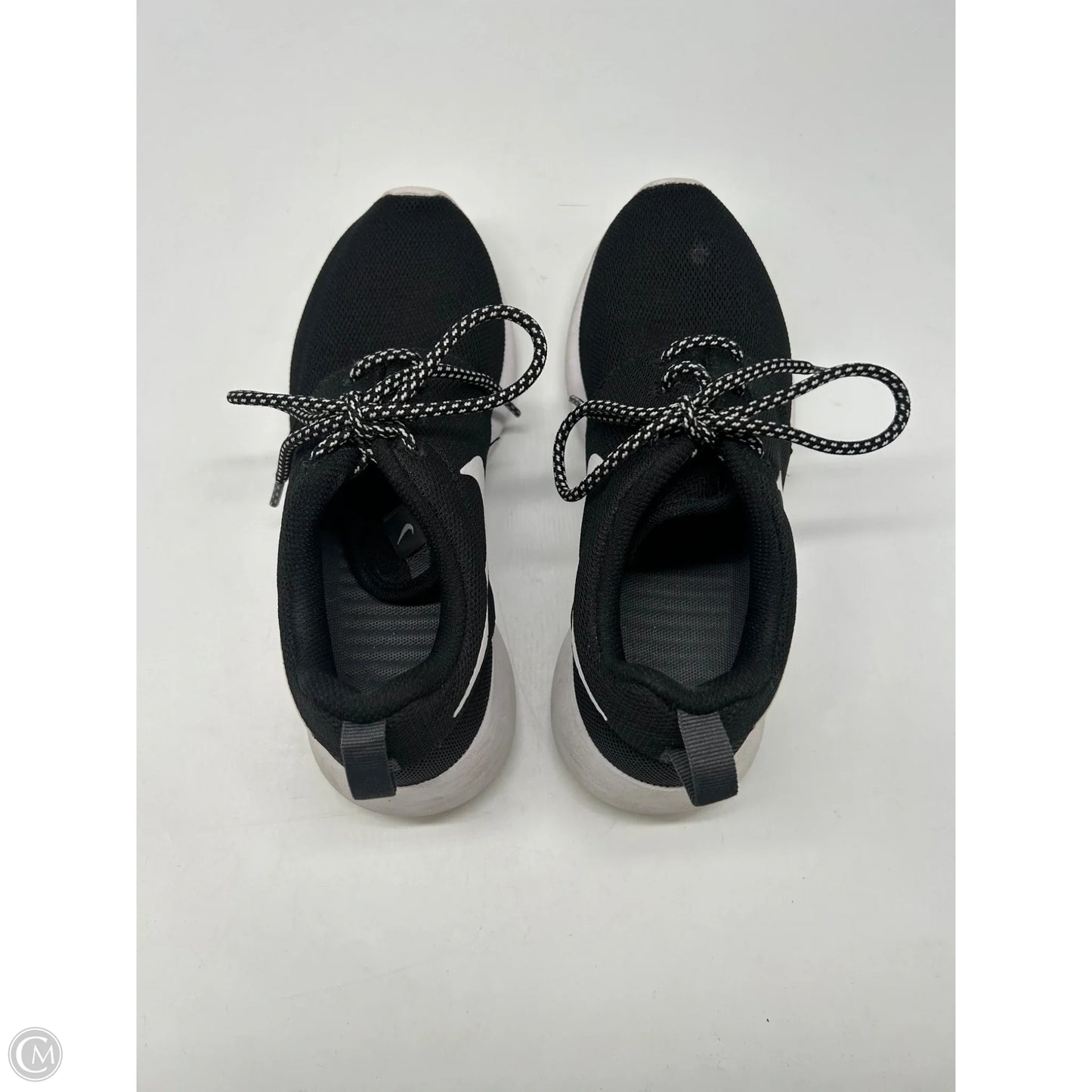 Shoes Athletic By Nike In Black, Size: 6