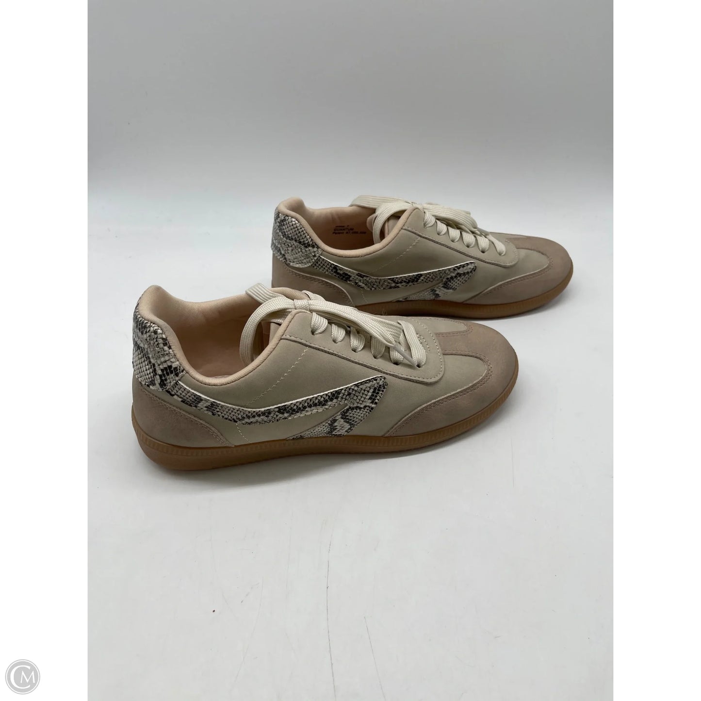 Shoes Sneakers By Dolce Vita In Tan, Size: 7