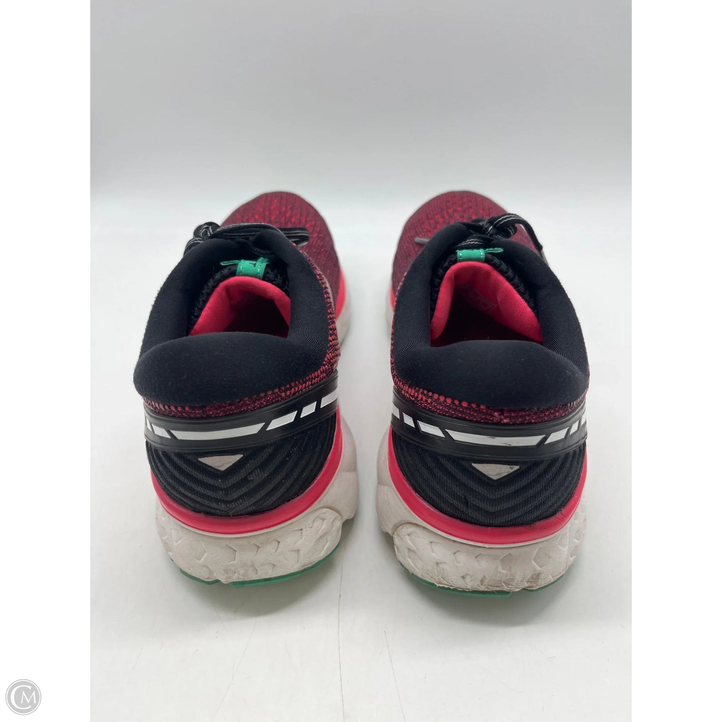 Shoes Athletic By Brooks In Red, Size: 12