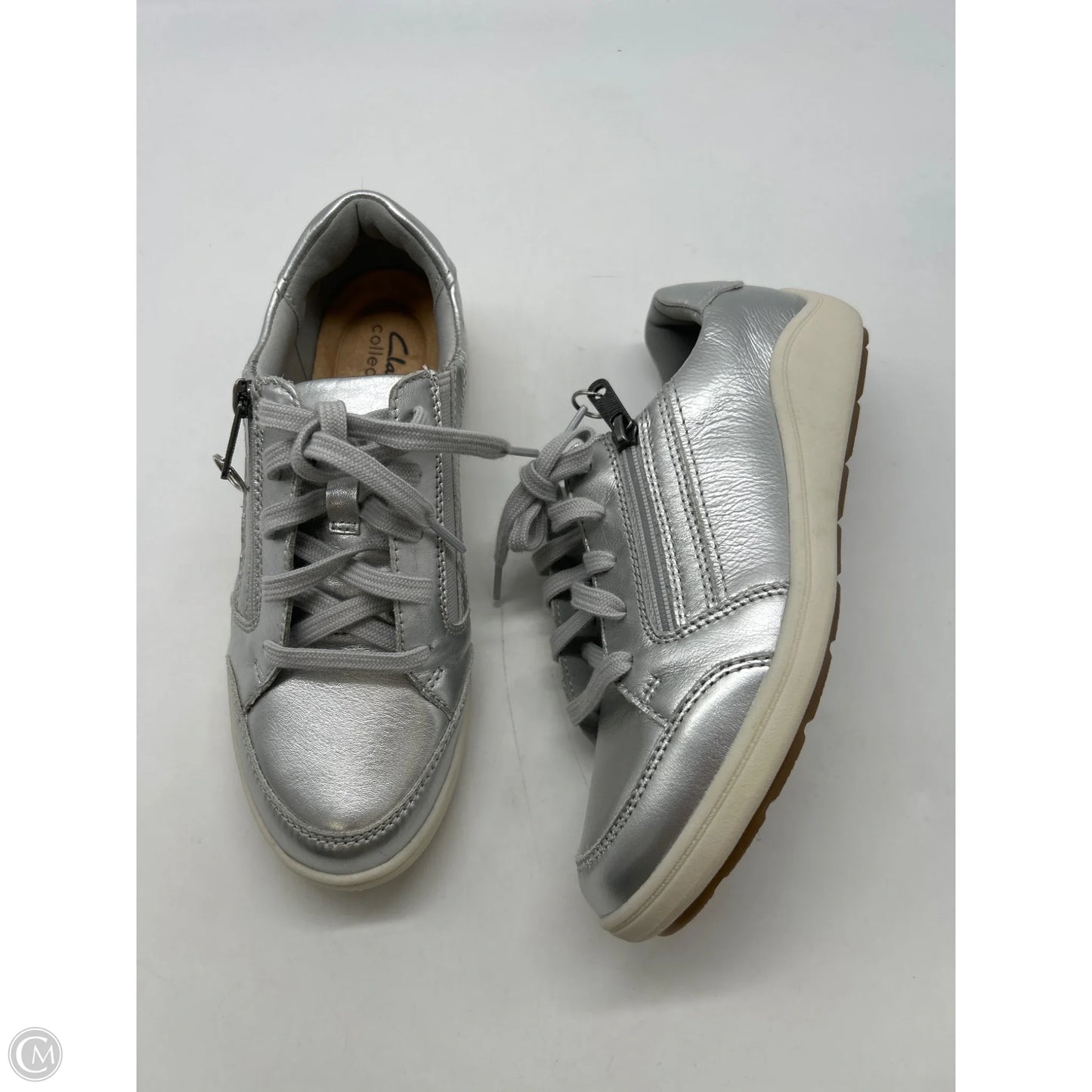 Shoes Sneakers By Clarks In Silver, Size: 6