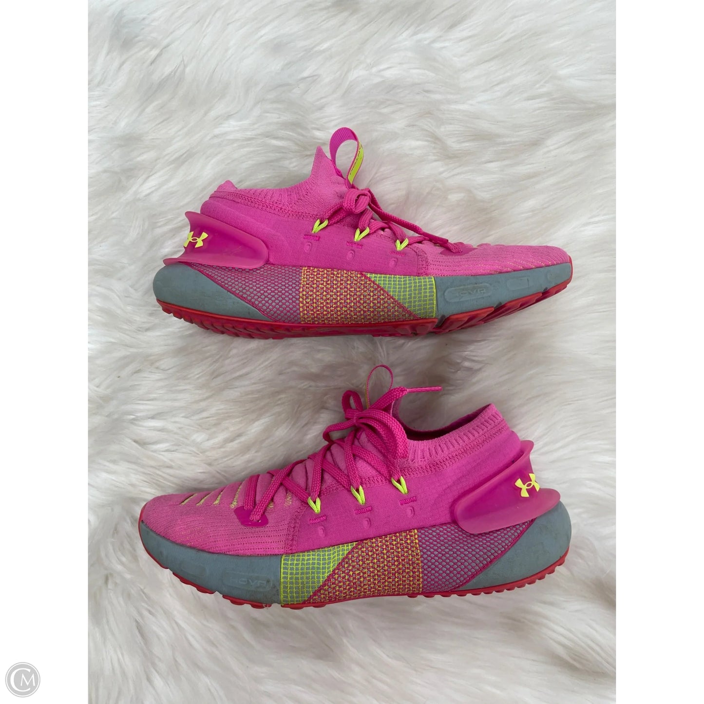 Shoes Athletic By Under Armour In Pink, Size: 7.5