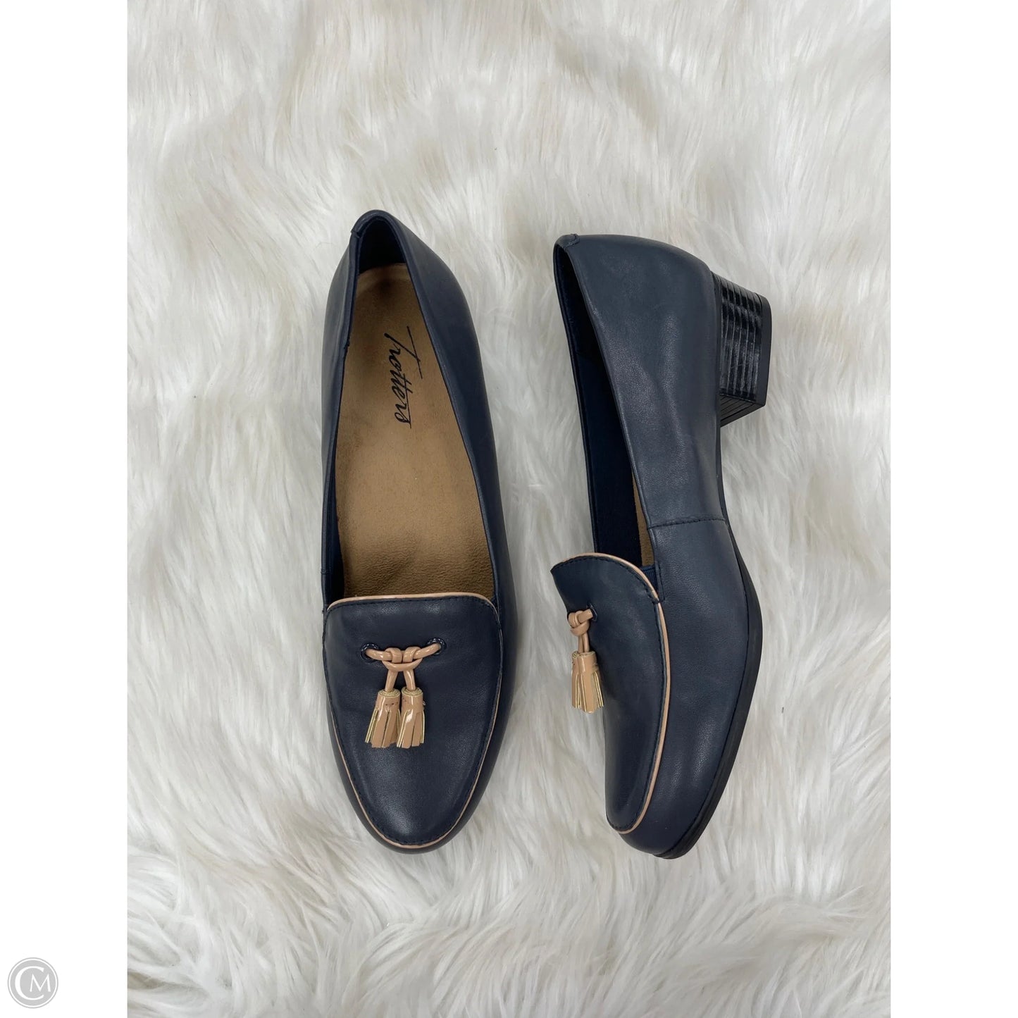 Shoes Flats By Clothes Mentor In Blue, Size: 7.5