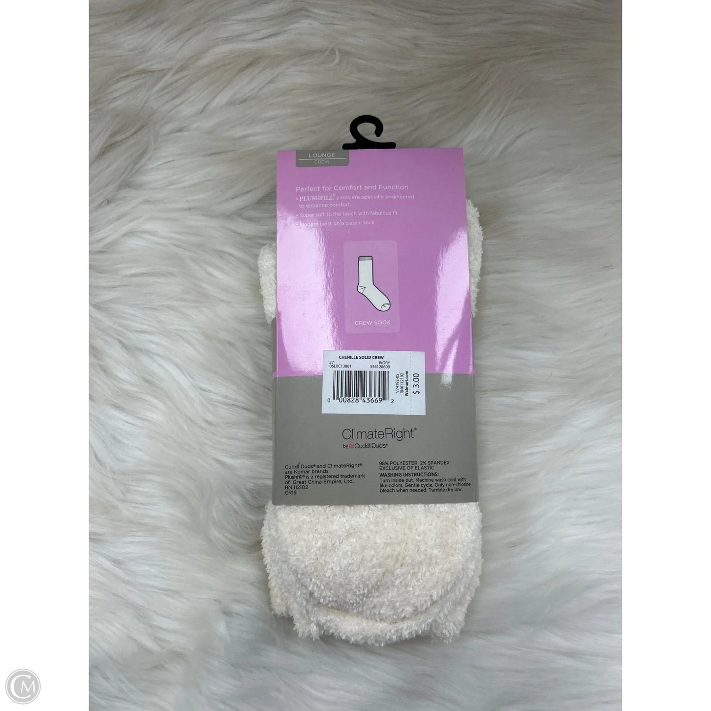 Socks By Cuddl Duds In White, Size: Osfm