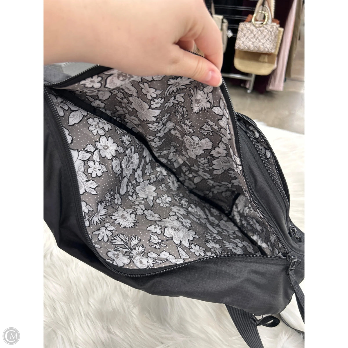 Backpack By Vera Bradley, Size: Medium