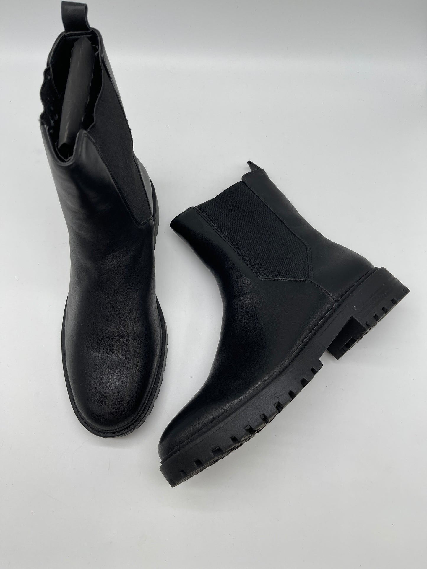 Boots Ankle Flats By Banana Republic In Black, Size: 9