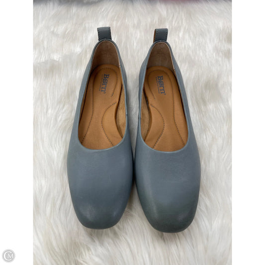 Shoes Flats By Born In Blue, Size: 9