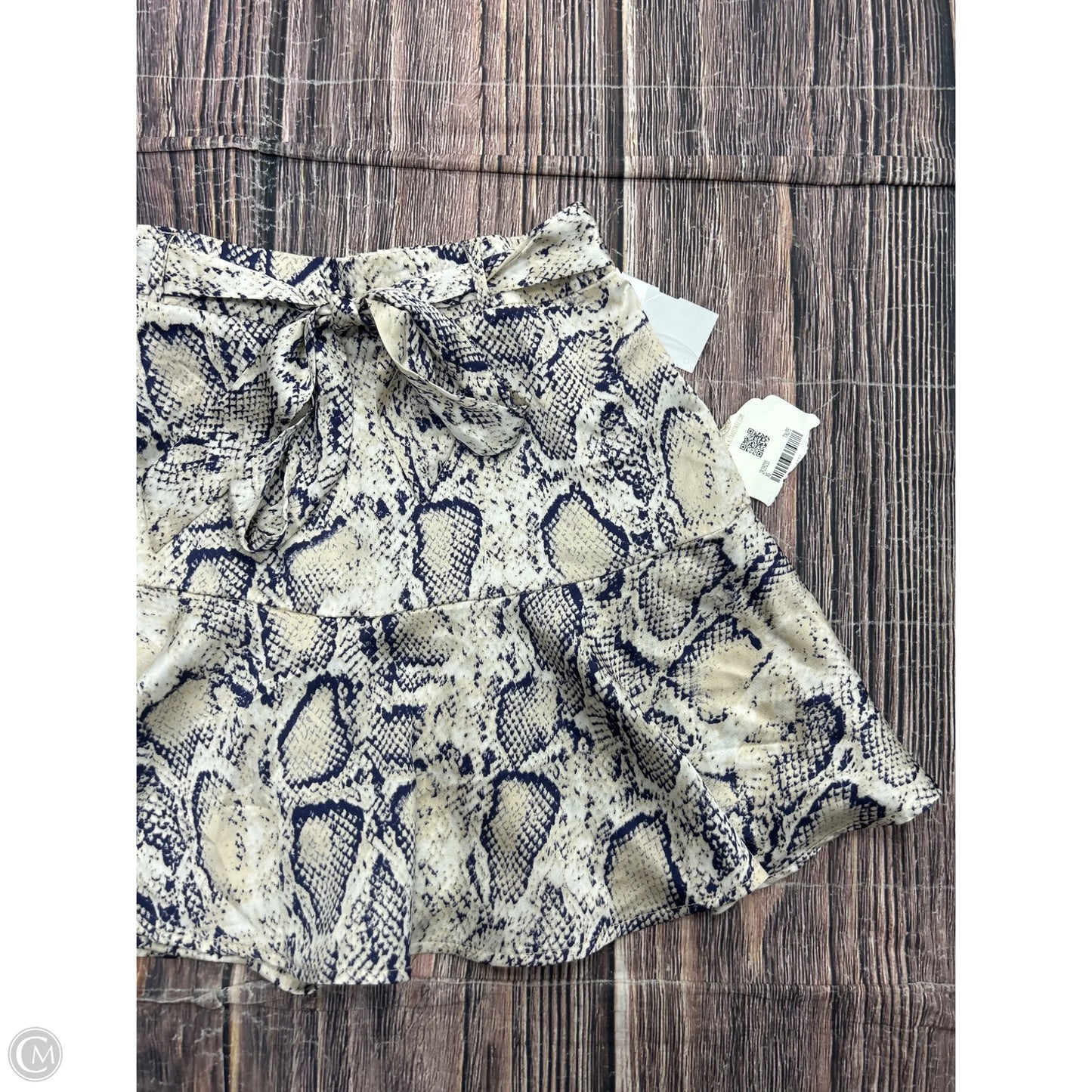 Skirt Mini & Short By Altard State In Snakeskin Print, Size: Xs