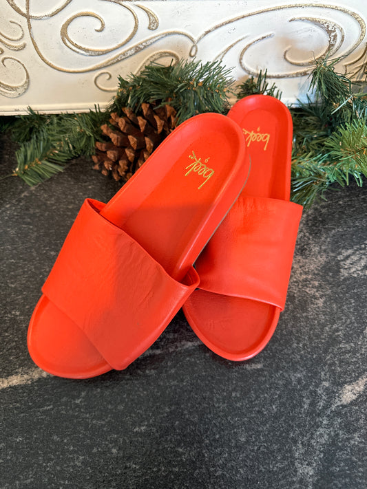 Sandals Flats By Clothes Mentor In Orange, Size: 9