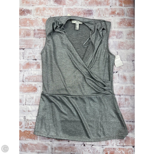 Top Sleeveless Designer By Halston In Silver, Size: Xs