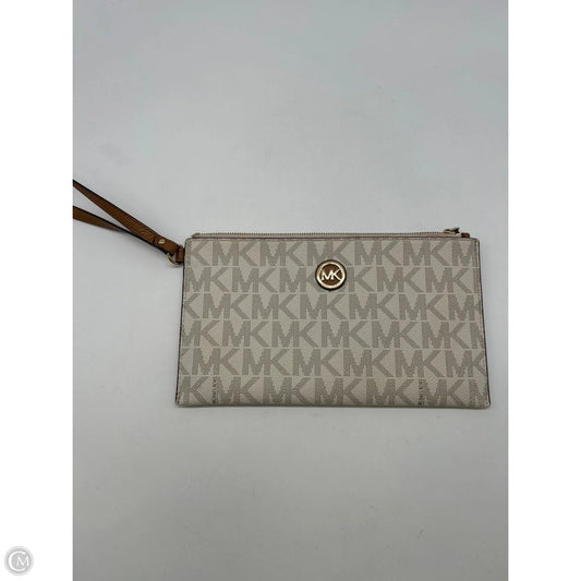 Wristlet Designer By Michael Kors, Size: Medium