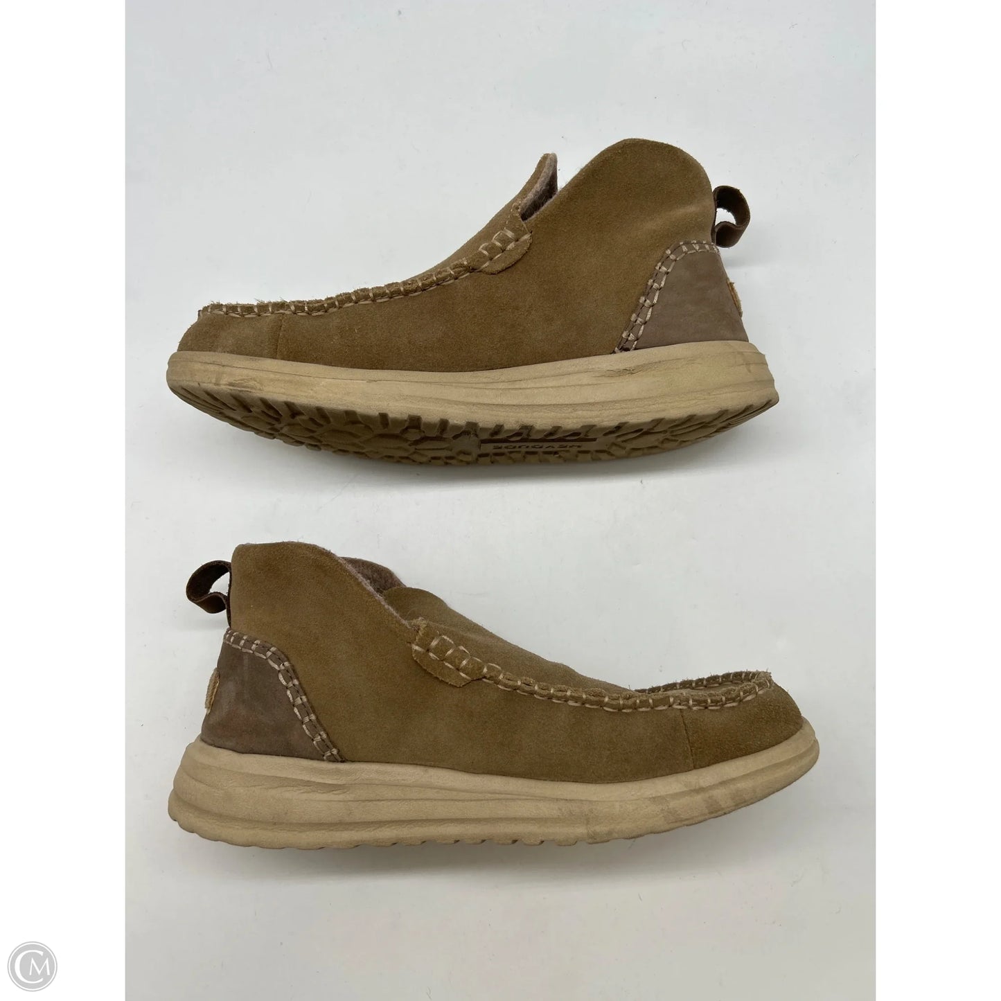 Shoes Flats By Hey Dude In Tan, Size: 9