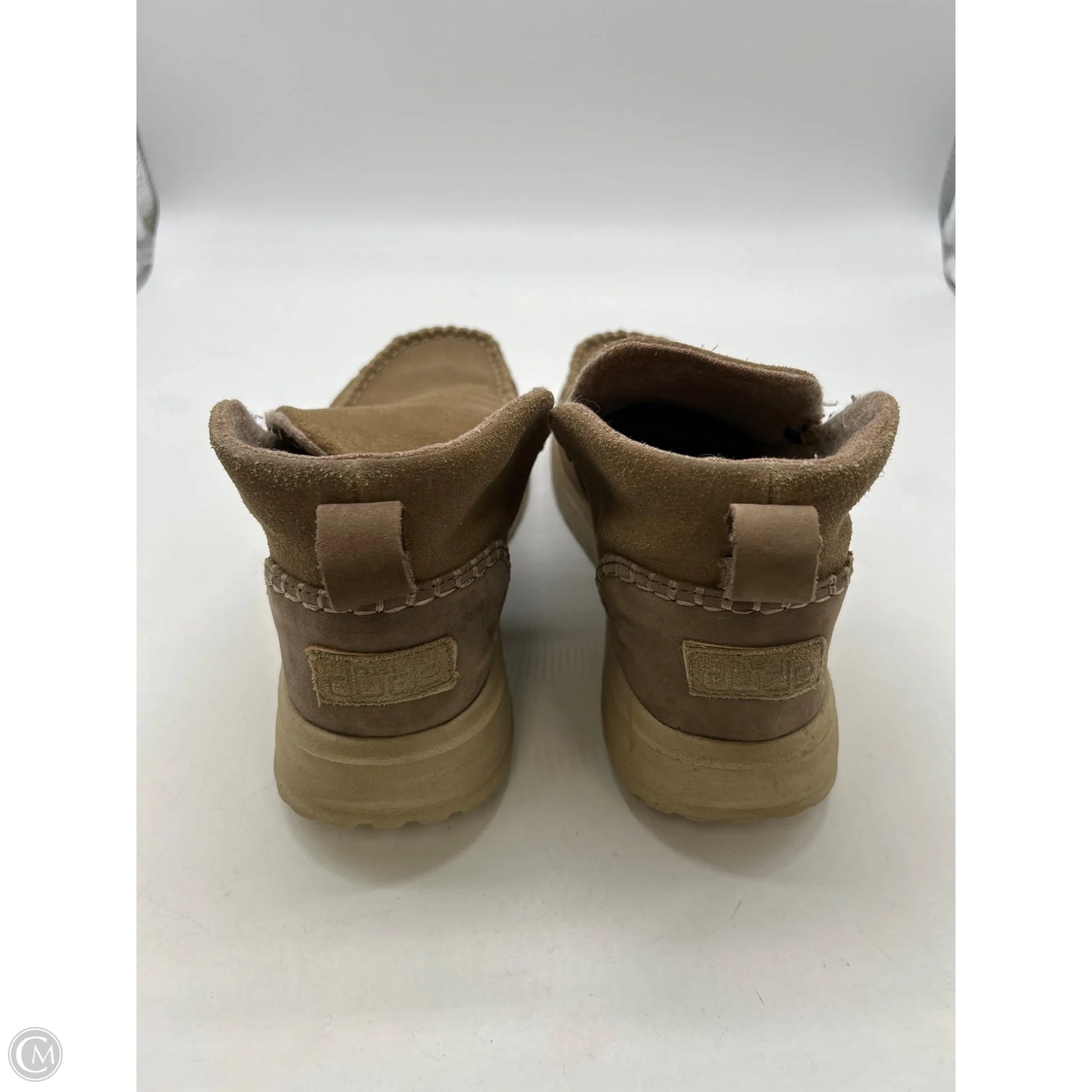 Shoes Flats By Hey Dude In Tan, Size: 9