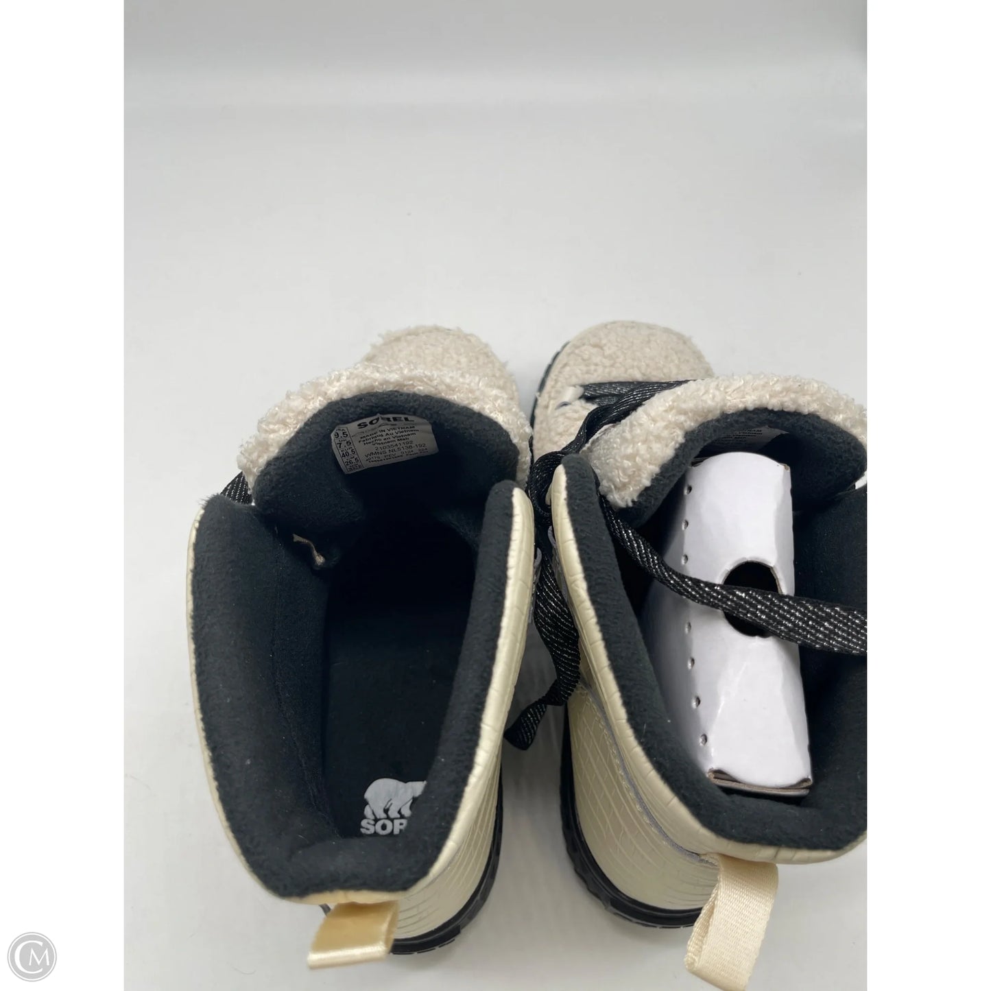 Boots Ankle Flats By Sorel In White, Size: 9.5