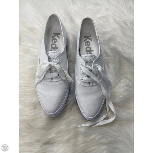Shoes Sneakers By Keds In White, Size: 6.5