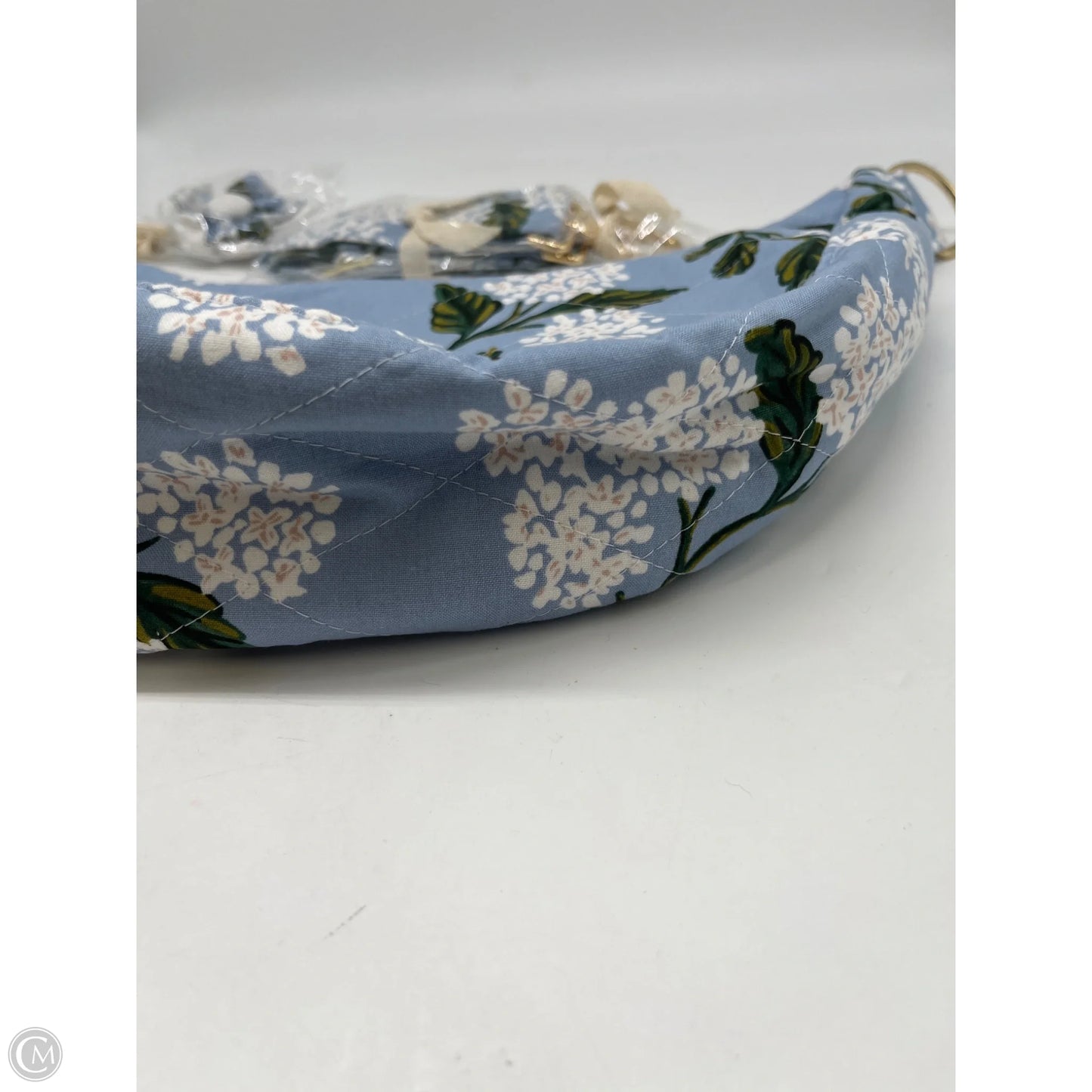 Handbag By Clothes Mentor, Size: Medium