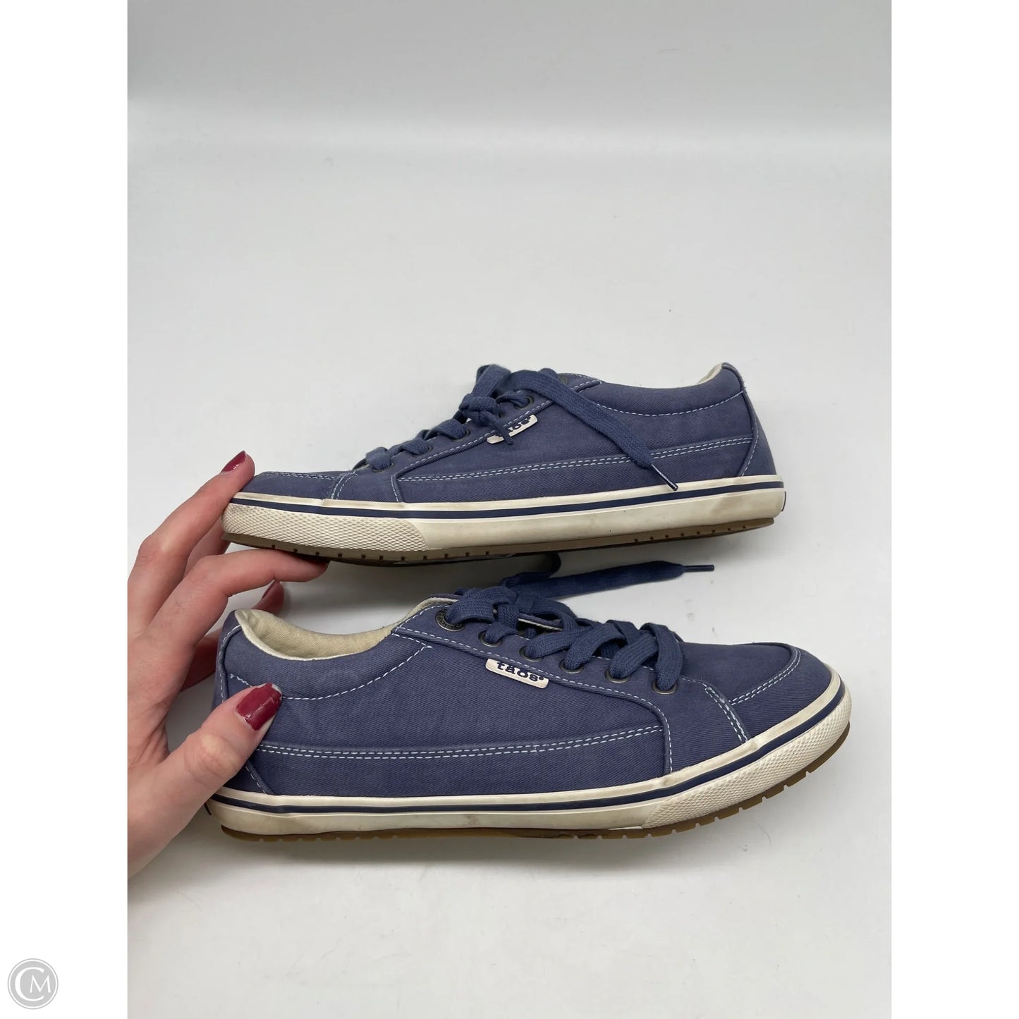 Shoes Sneakers By Taos In Blue, Size: 8