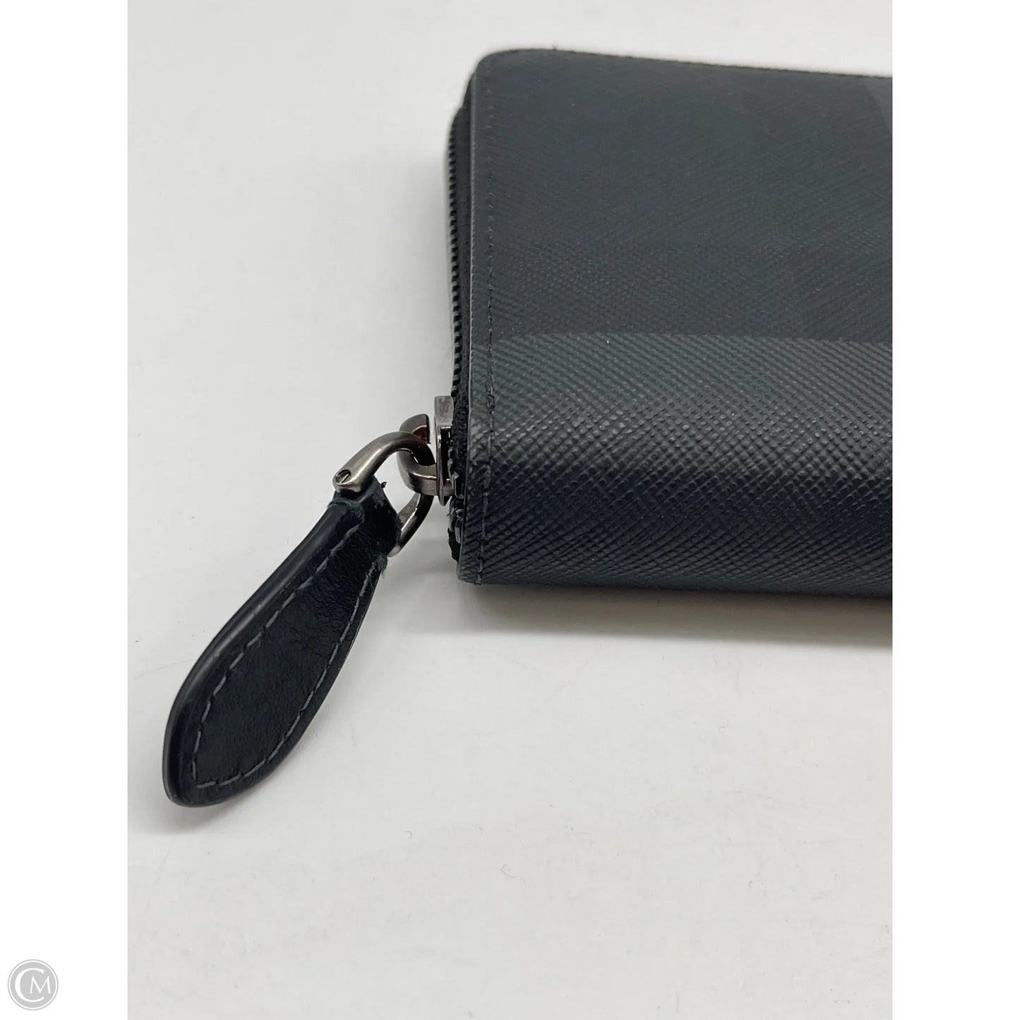 Wallet Luxury Designer By Burberry, Size: Medium