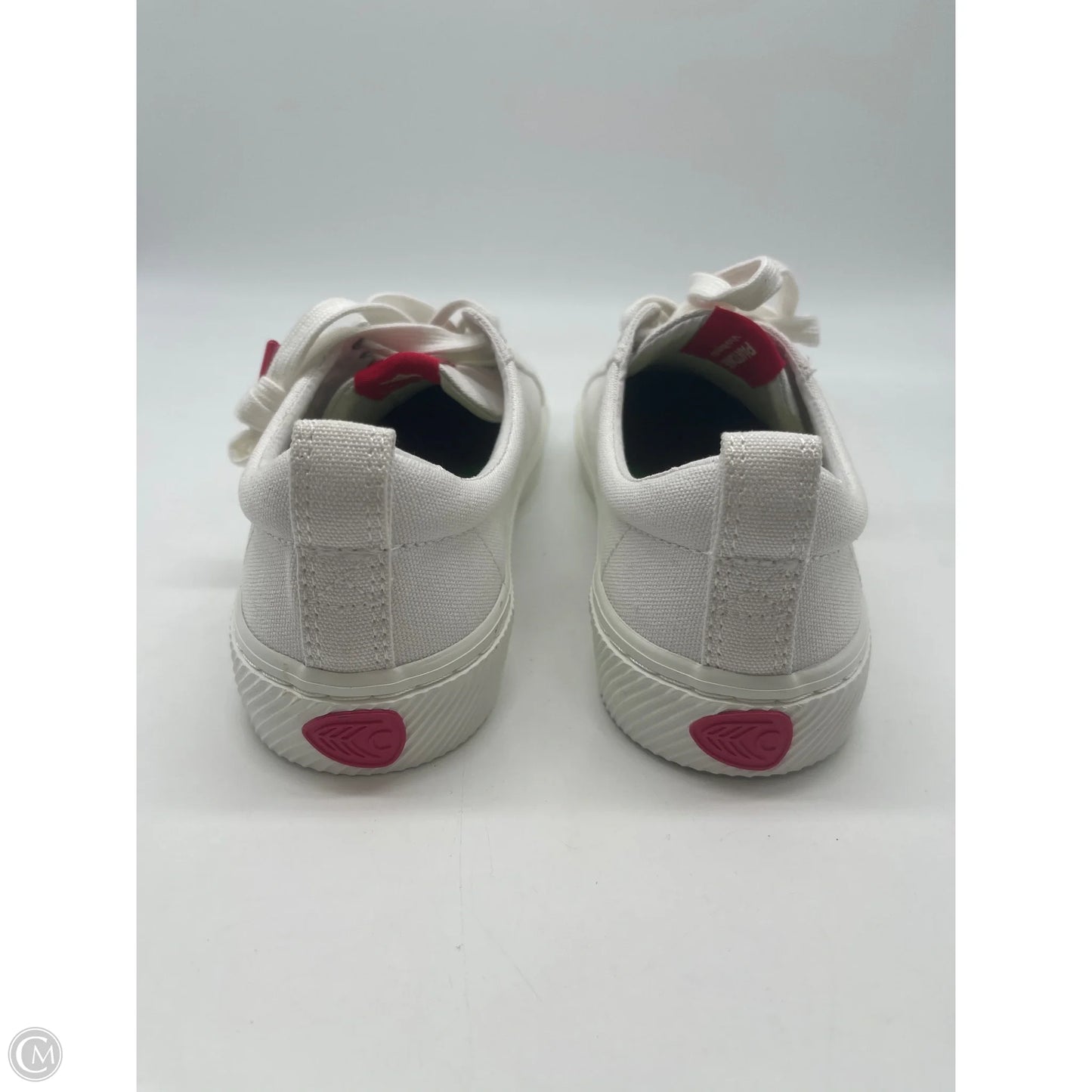 Shoes Sneakers By Cmb In White, Size: 9