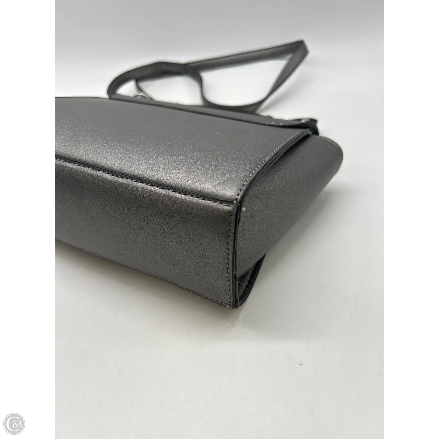 Handbag By Kendall + Kylie, Size: Medium