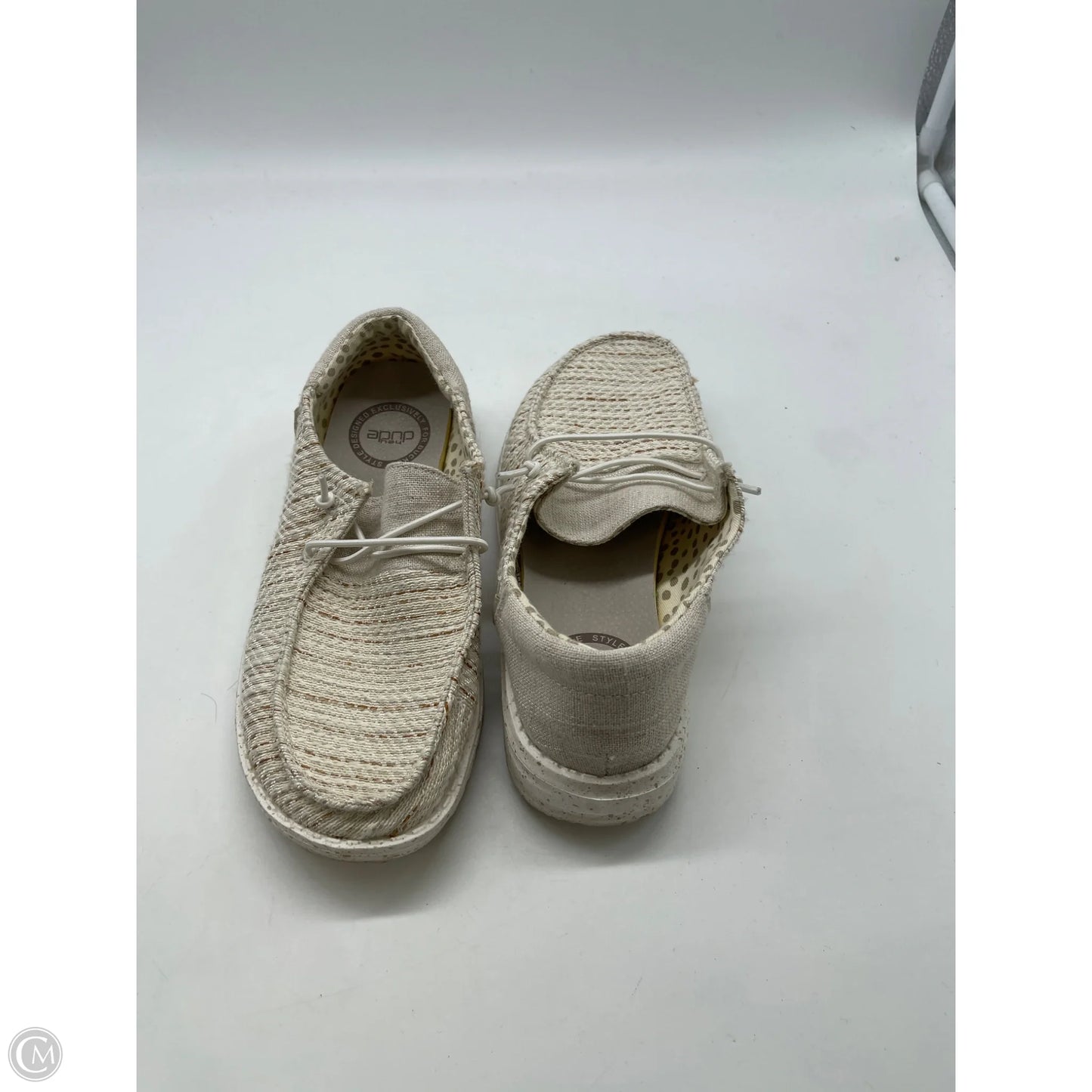 Shoes Flats By Hey Dude In Cream, Size: 5