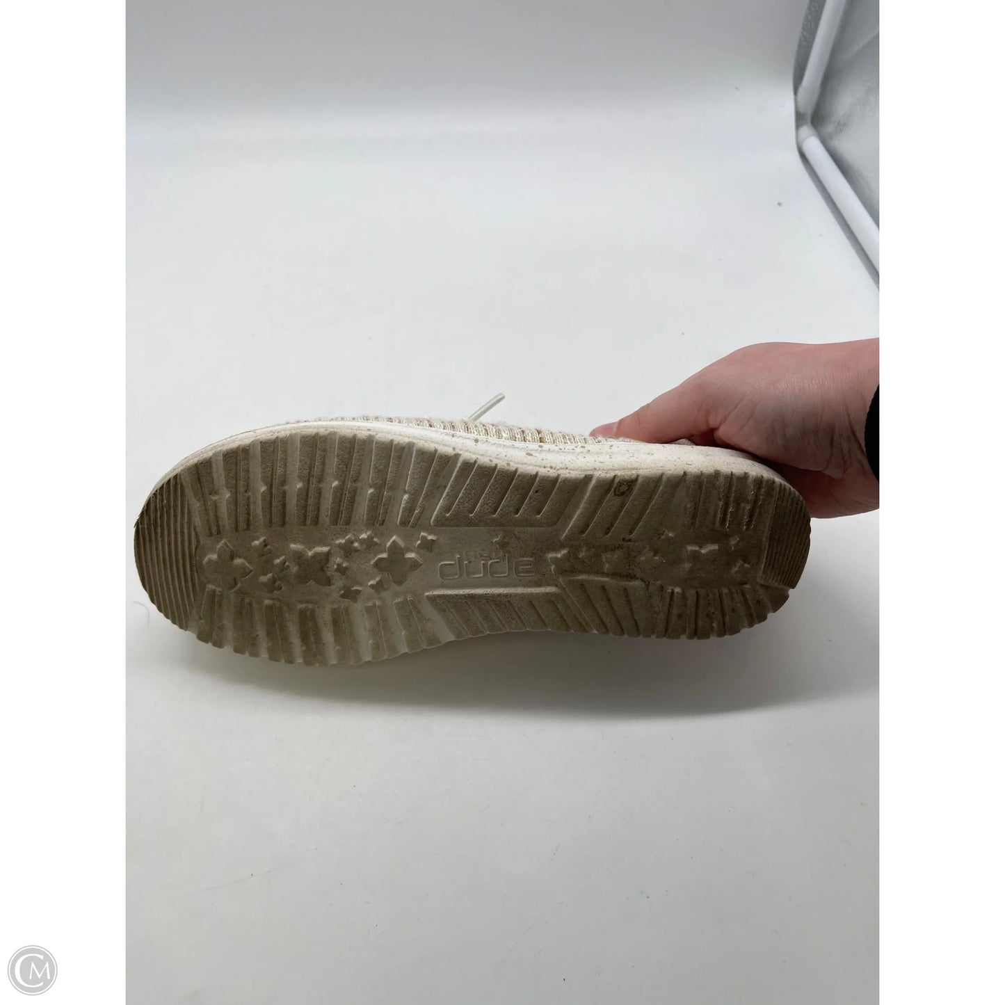 Shoes Flats By Hey Dude In Cream, Size: 5