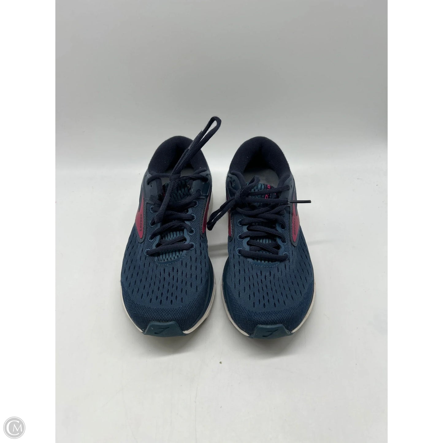 Shoes Athletic By Brooks In Grey, Size: 7.5