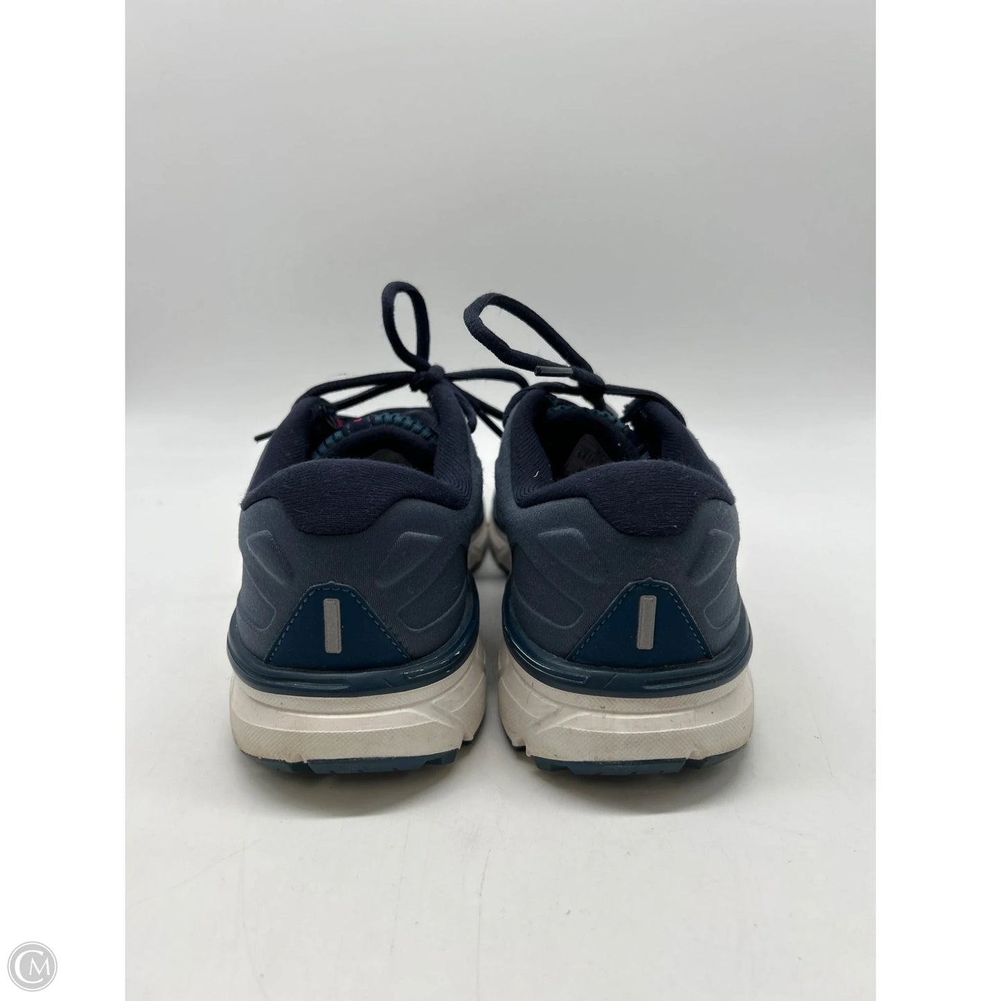 Shoes Athletic By Brooks In Grey, Size: 7.5