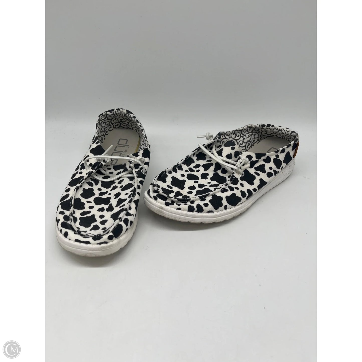 Shoes Flats By Hey Dude In Animal Print, Size: 9