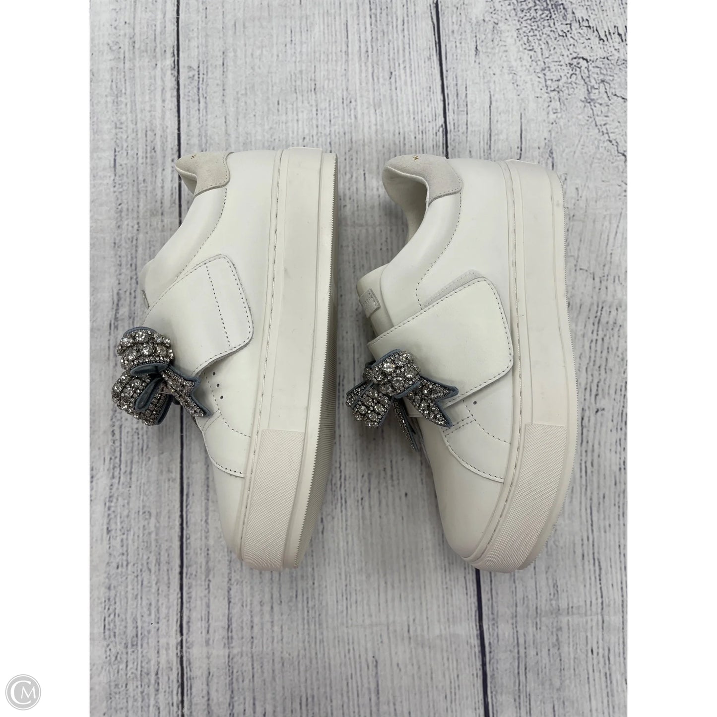 Shoes Designer By Kurt Geiger In White, Size: 8