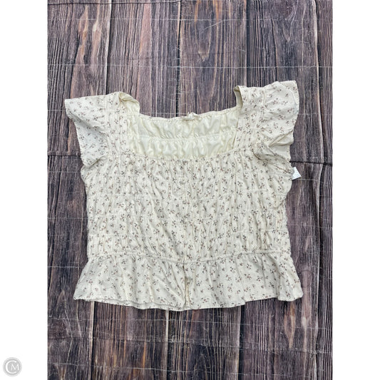 Top Short Sleeve By Clothes Mentor In Cream, Size: 3x