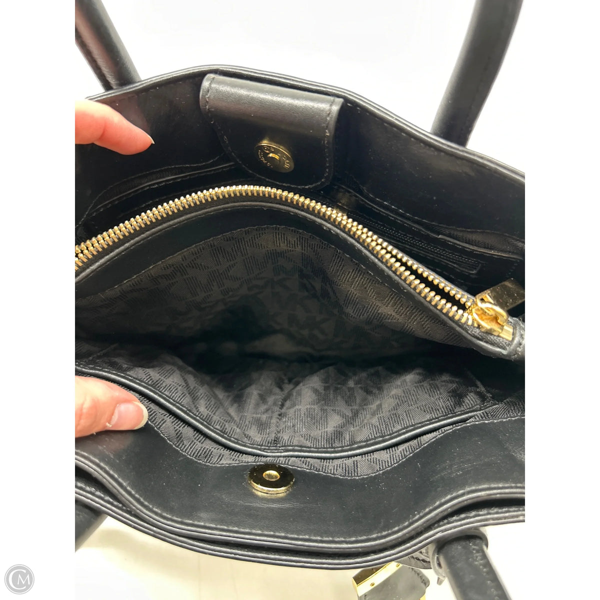 Handbag Designer By Michael Kors, Size: Medium