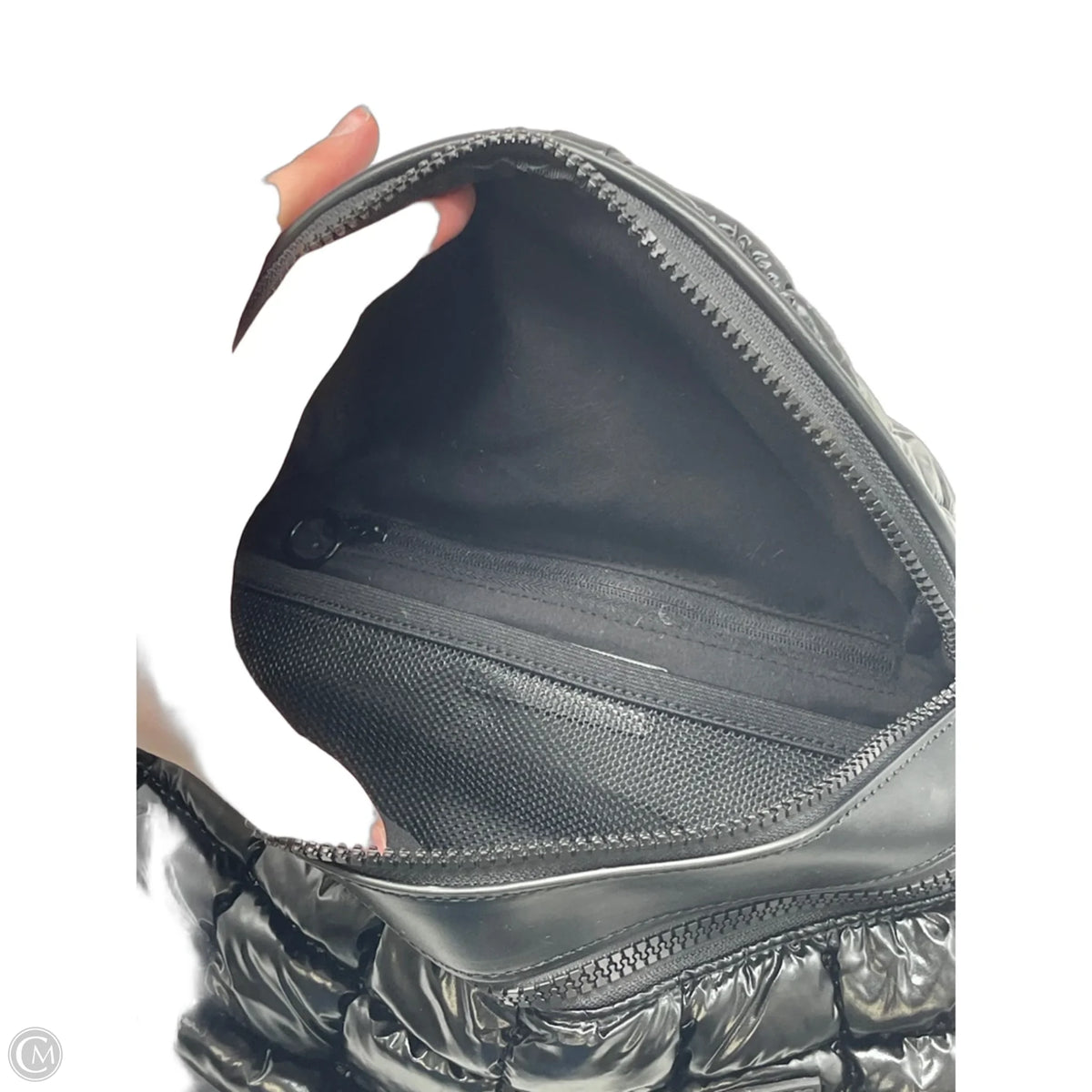 Handbag By Clothes Mentor, Size: Medium