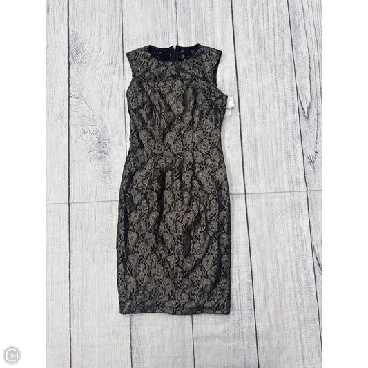 Dress Casual Short By White House Black Market In Grey, Size: S